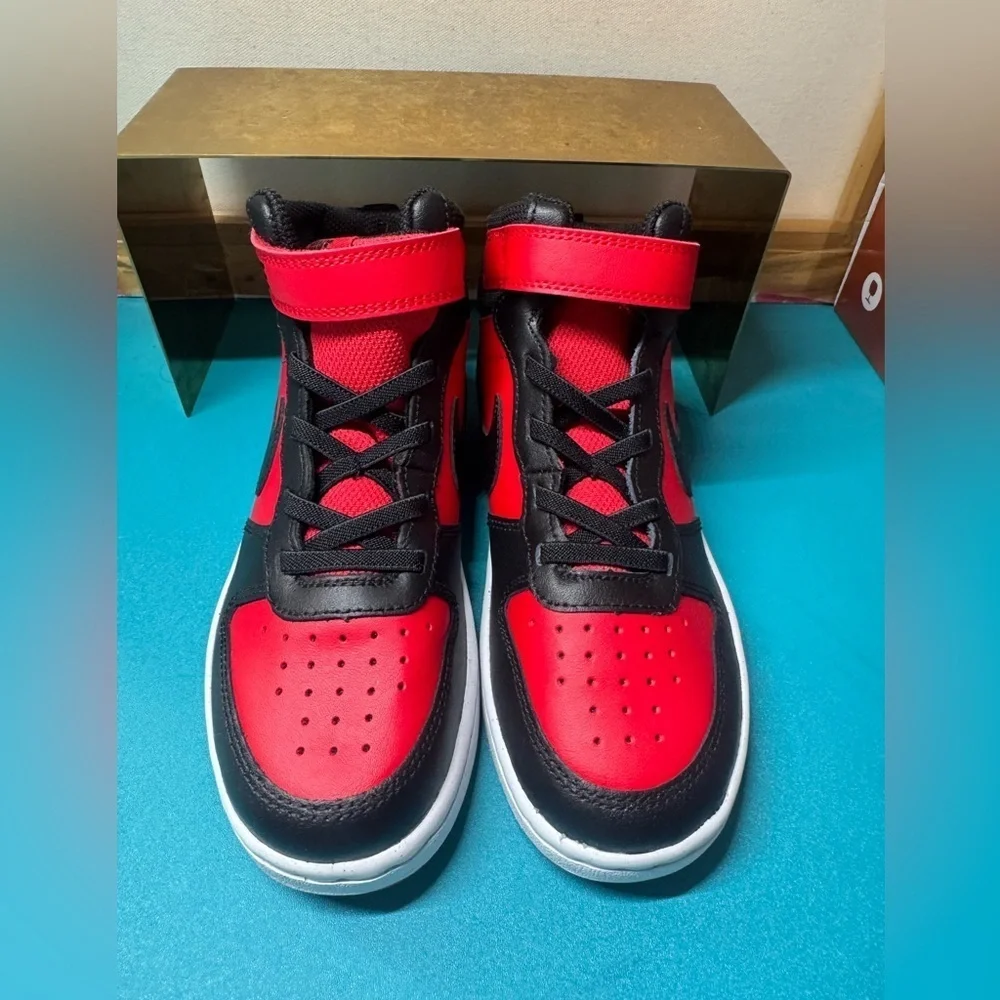 Nike Kids Shoes - Red and Black size 1Y